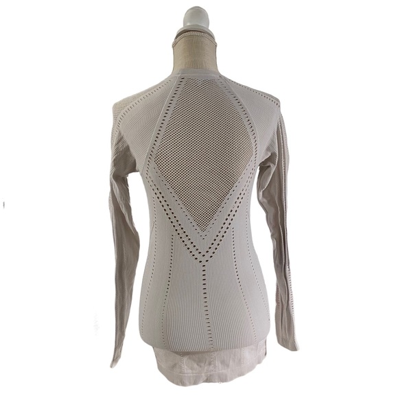 Athleta Oxygen Women Seamless Long Sleeve Mesh Cut Out Shirt Sz Sm Ivory - Picture 6 of 12